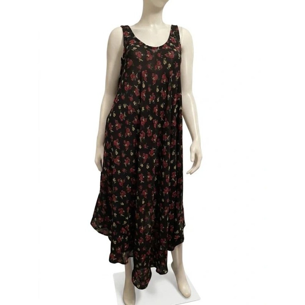 Beautiful One Size Fits Most (L-1X) Black floral Maxi Dress